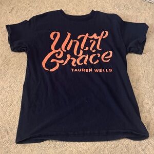 Navy Blue Tauren Wells Concert Tee Size M